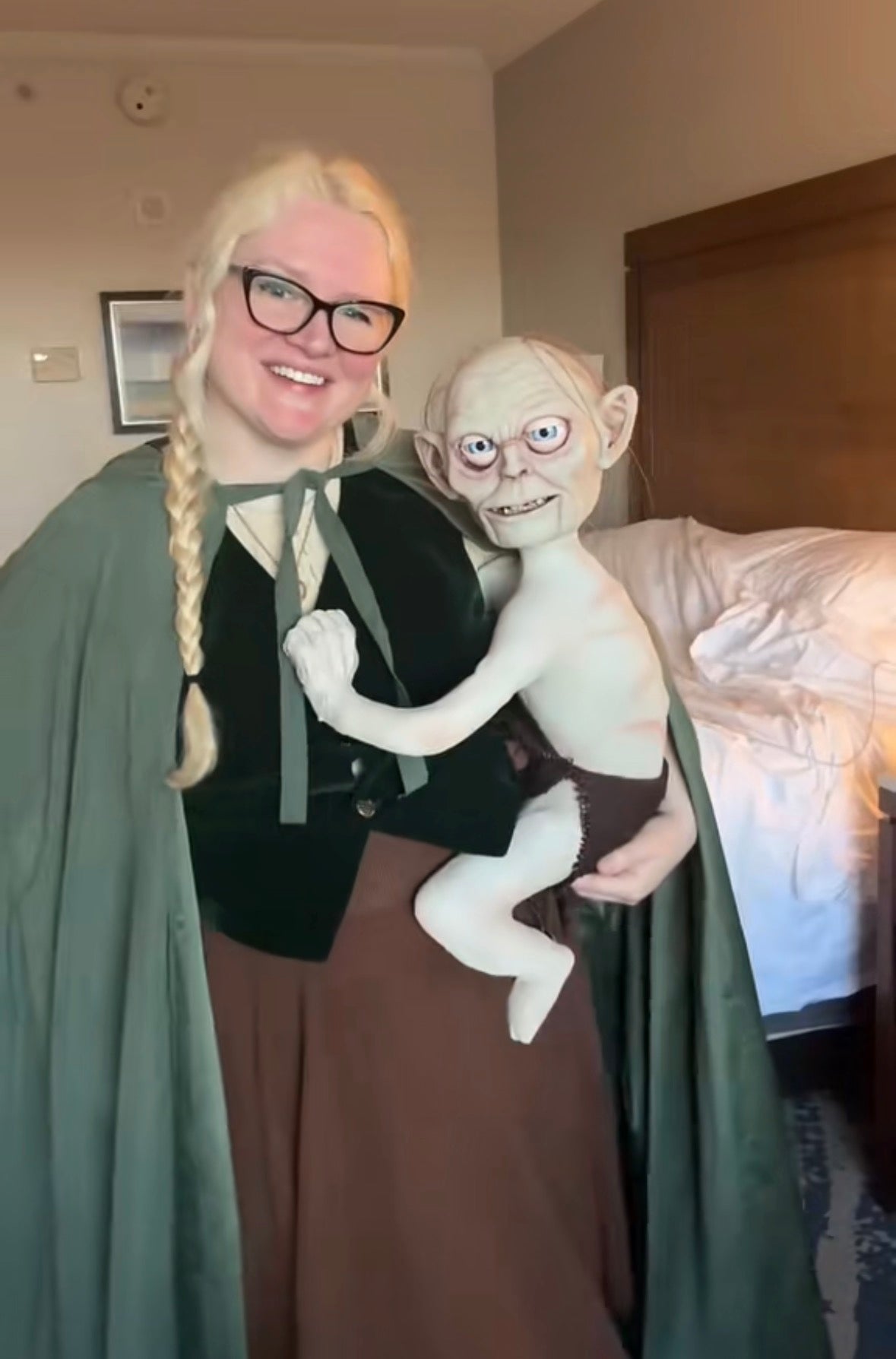 Gollum – Handcrafted Character Puppet