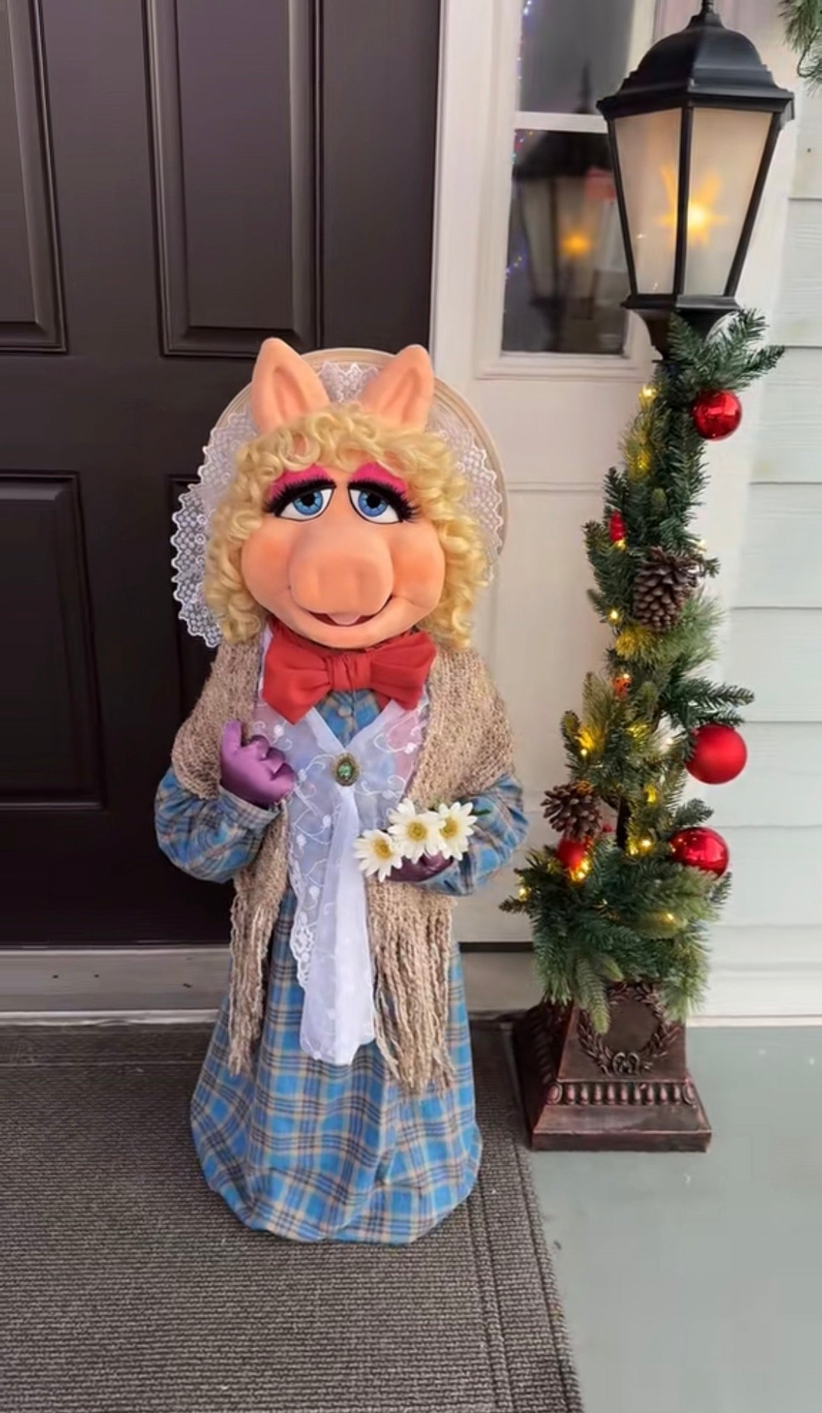 Miss Piggy – Handcrafted Puppet Build