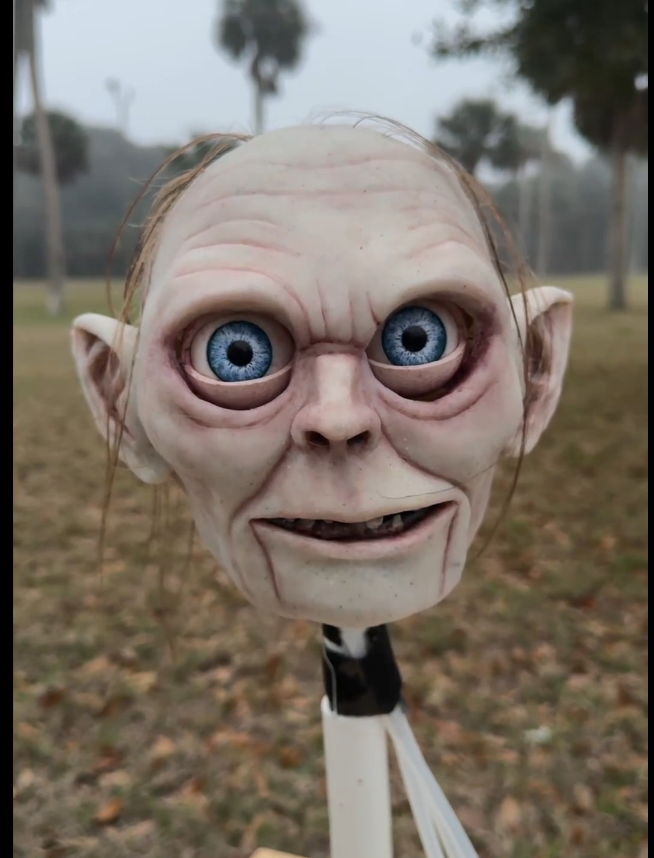 Gollum – Handcrafted Character Puppet
